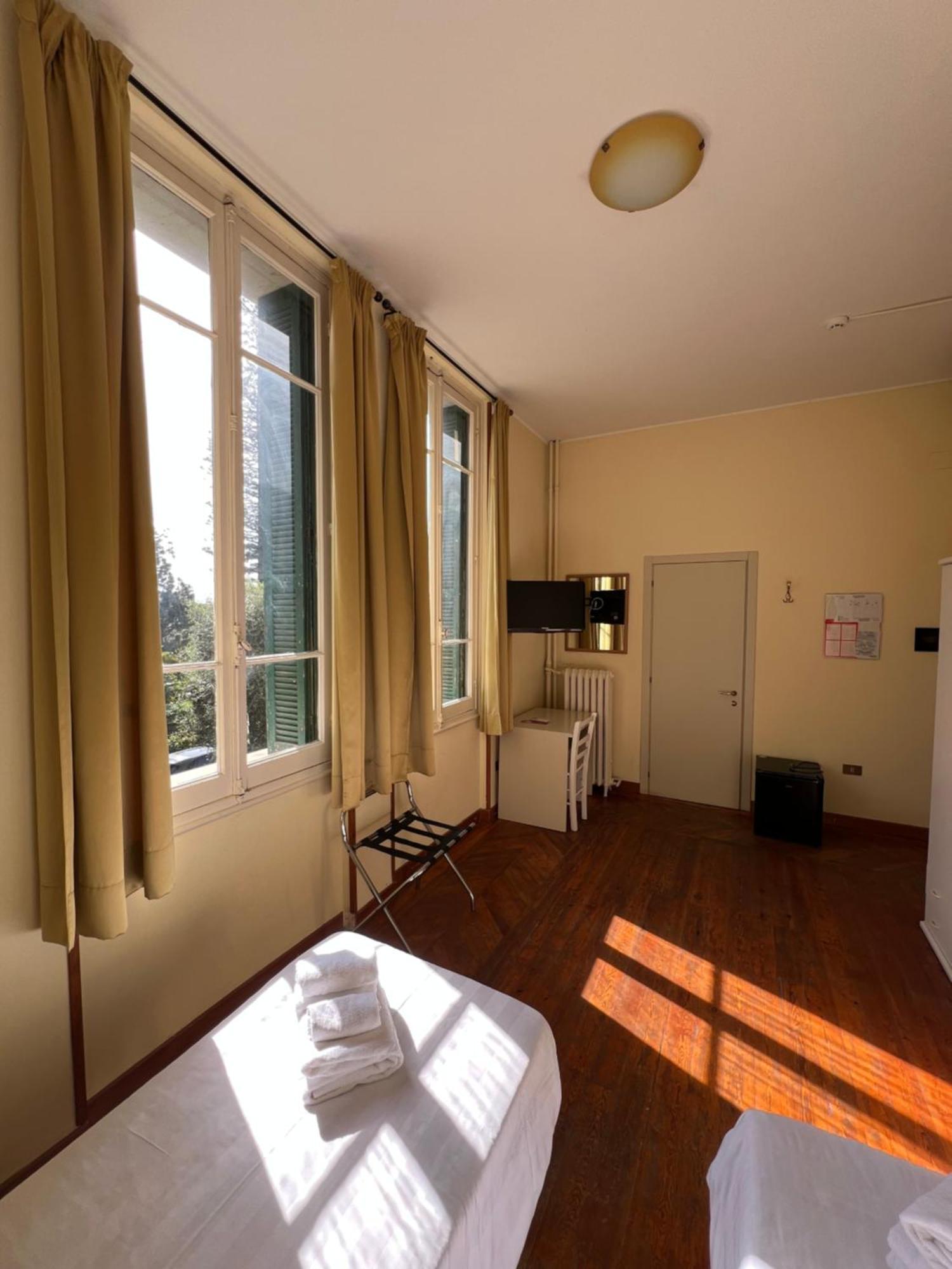 Hotel Petit Royal オスペダレッティ エクステリア 写真